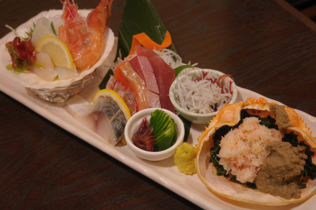 刺身盛り合わせの画像