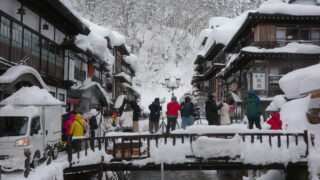 昼の銀山温泉