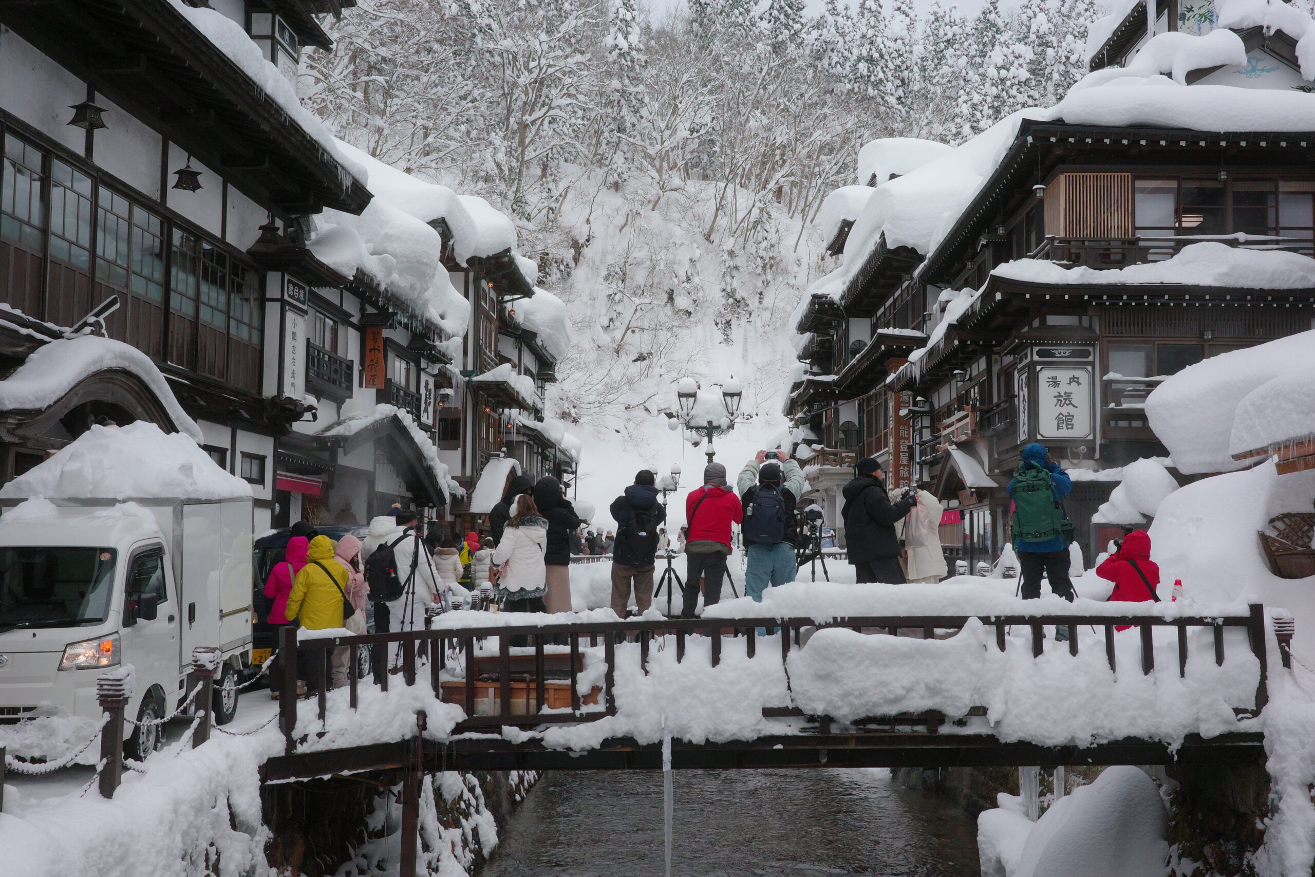 昼の銀山温泉