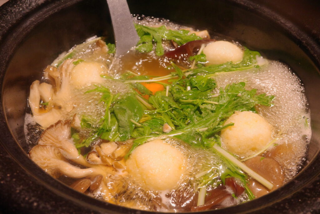 御船山楽園ホテルの夕食、楽園鍋の画像