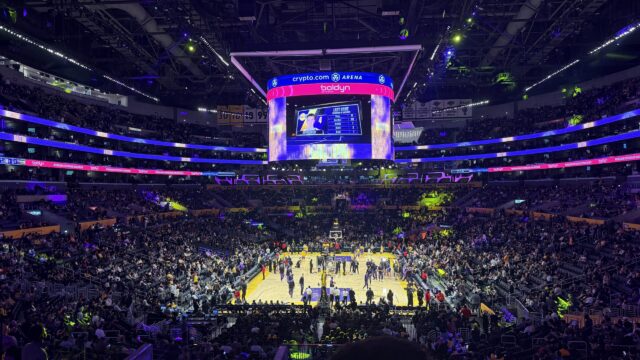 NBA観戦の様子の画像