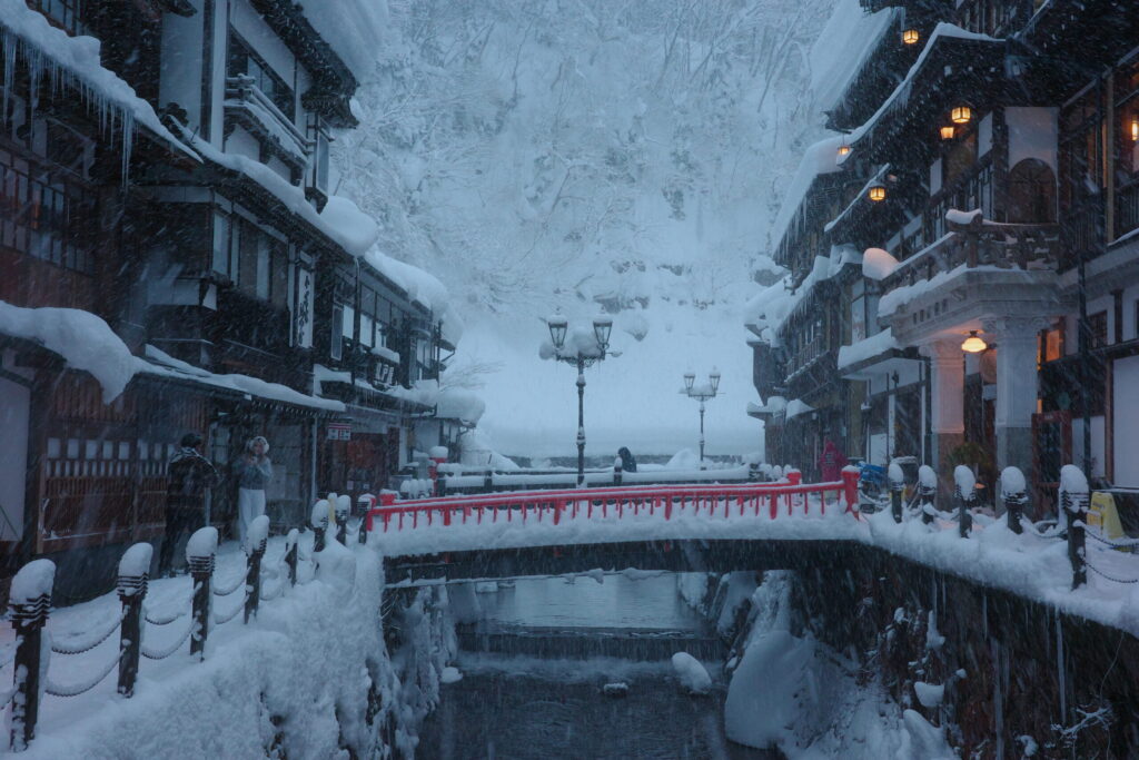 朝の銀山温泉