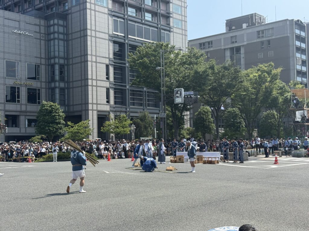 山鉾巡行 辻廻し