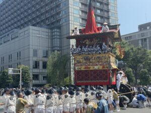 山鉾巡行 辻廻し