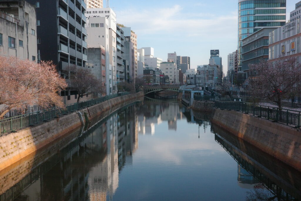 納屋橋