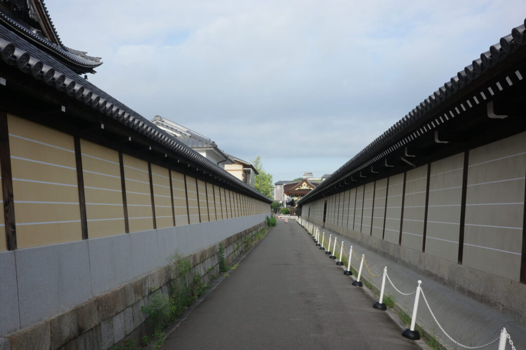 西本願寺 北小路通