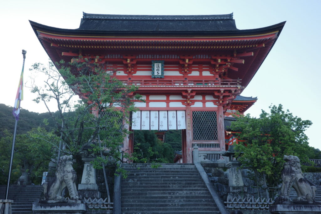清水寺 仁王門