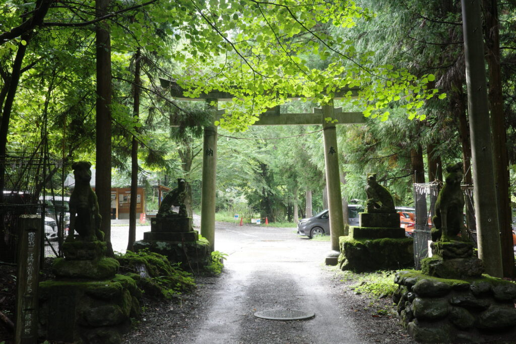 武甲山 一の鳥居