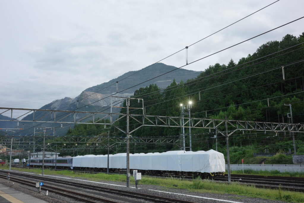 武甲山